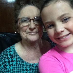 Meet your Posher, Sandra